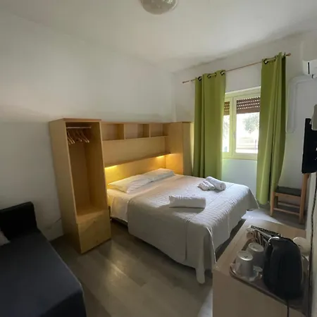 Corso Roma 282 3*